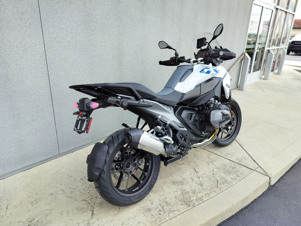 2024 R 1300 GS  6J10710 - Click for larger photo