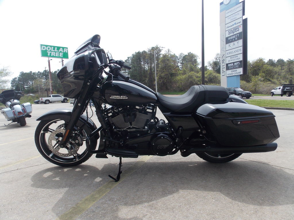 2024 FLHX - Street Glide  624585 - Click for larger photo