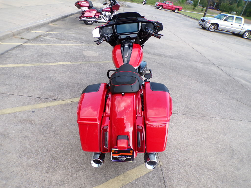 2024 FLHXSE - CVO Street Glide  954731 - Click for larger photo
