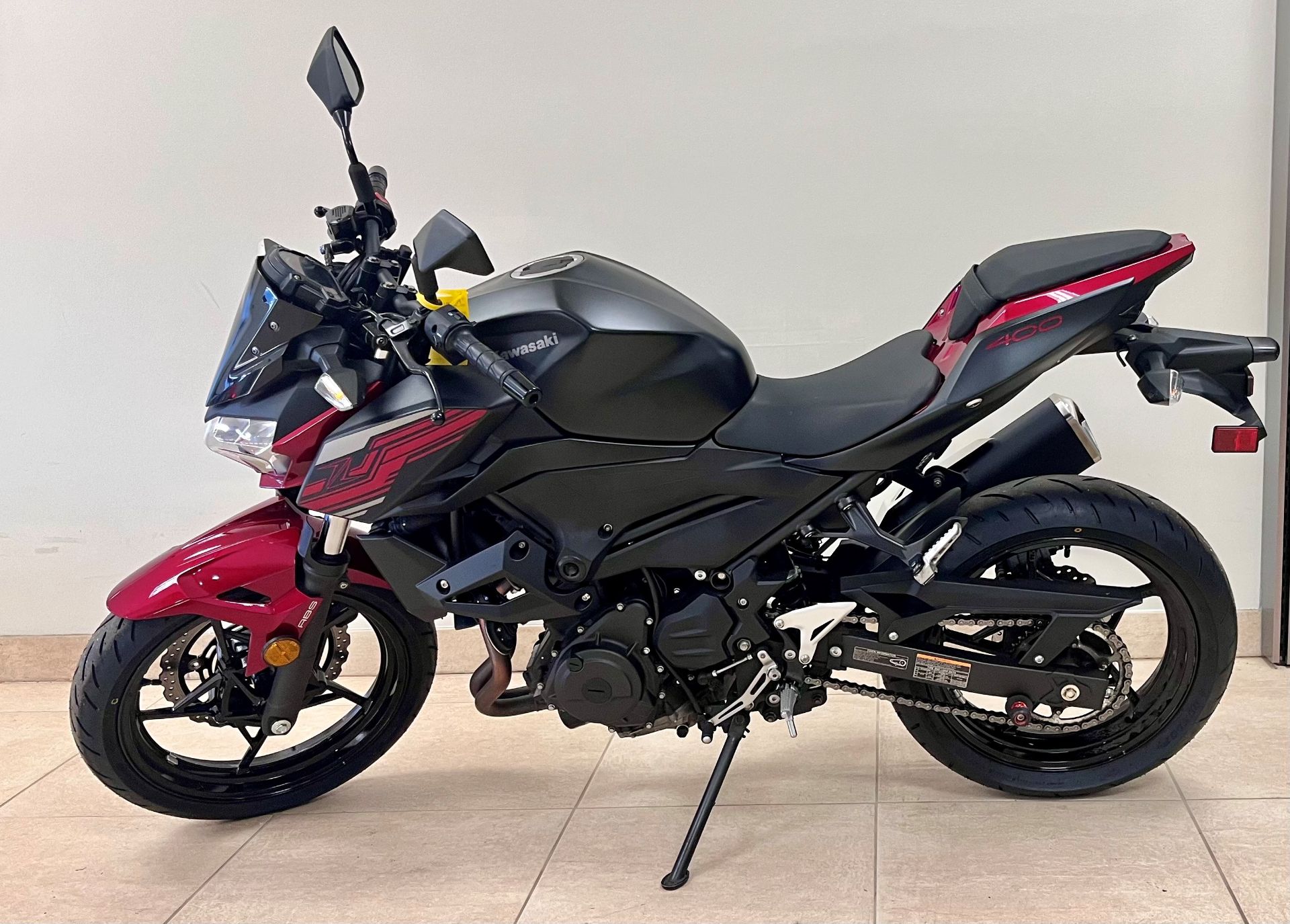 2019 Z400 ABS Z400 ABS A49398 - Click for larger photo