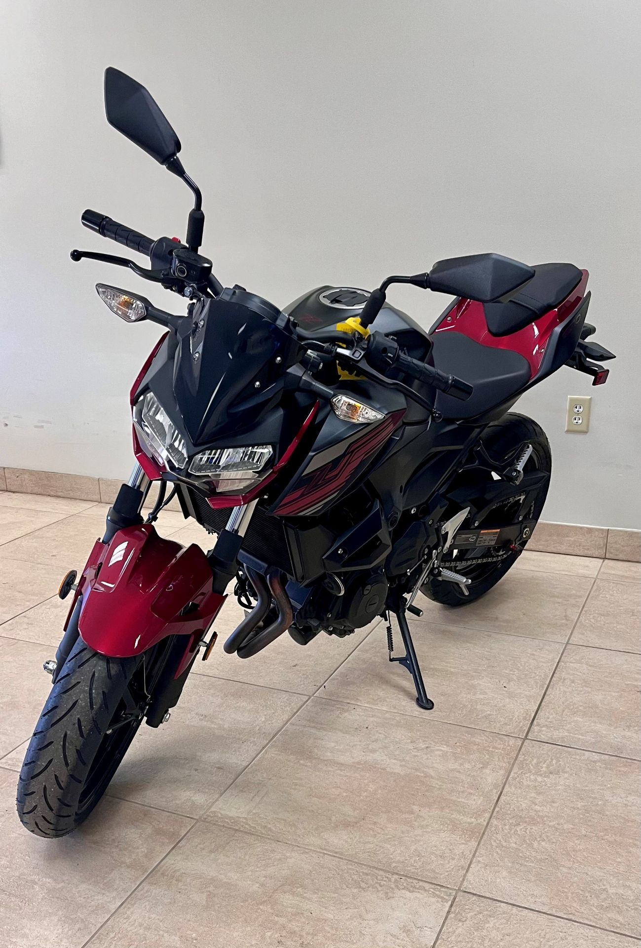 2019 Z400 ABS Z400 ABS A49398 - Click for larger photo
