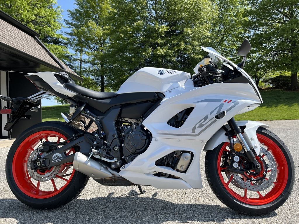 2023 YZF-R7  008128 - Click for larger photo