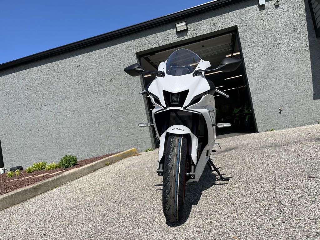 2023 YZF-R7  008128 - Click for larger photo