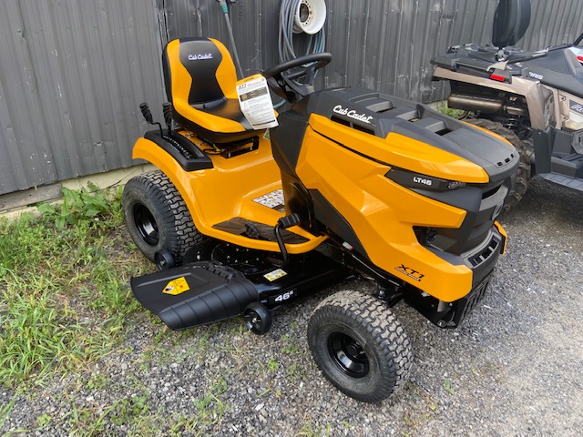 2024 XT1 ST 54 Lawn tractor with fab deck XT1 ST 54 Lawn tractor with fab deck In Stock n - Click for larger photo
