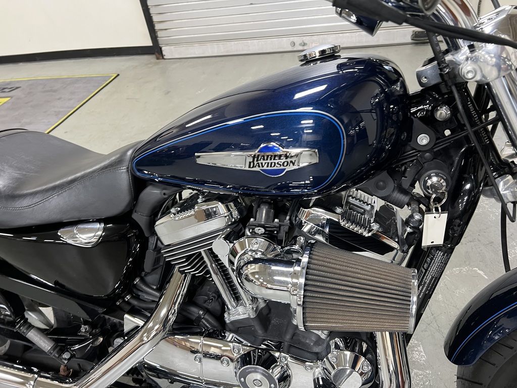 2012 XL1200C - Sportster 1200 Custom  443781 - Click for larger photo