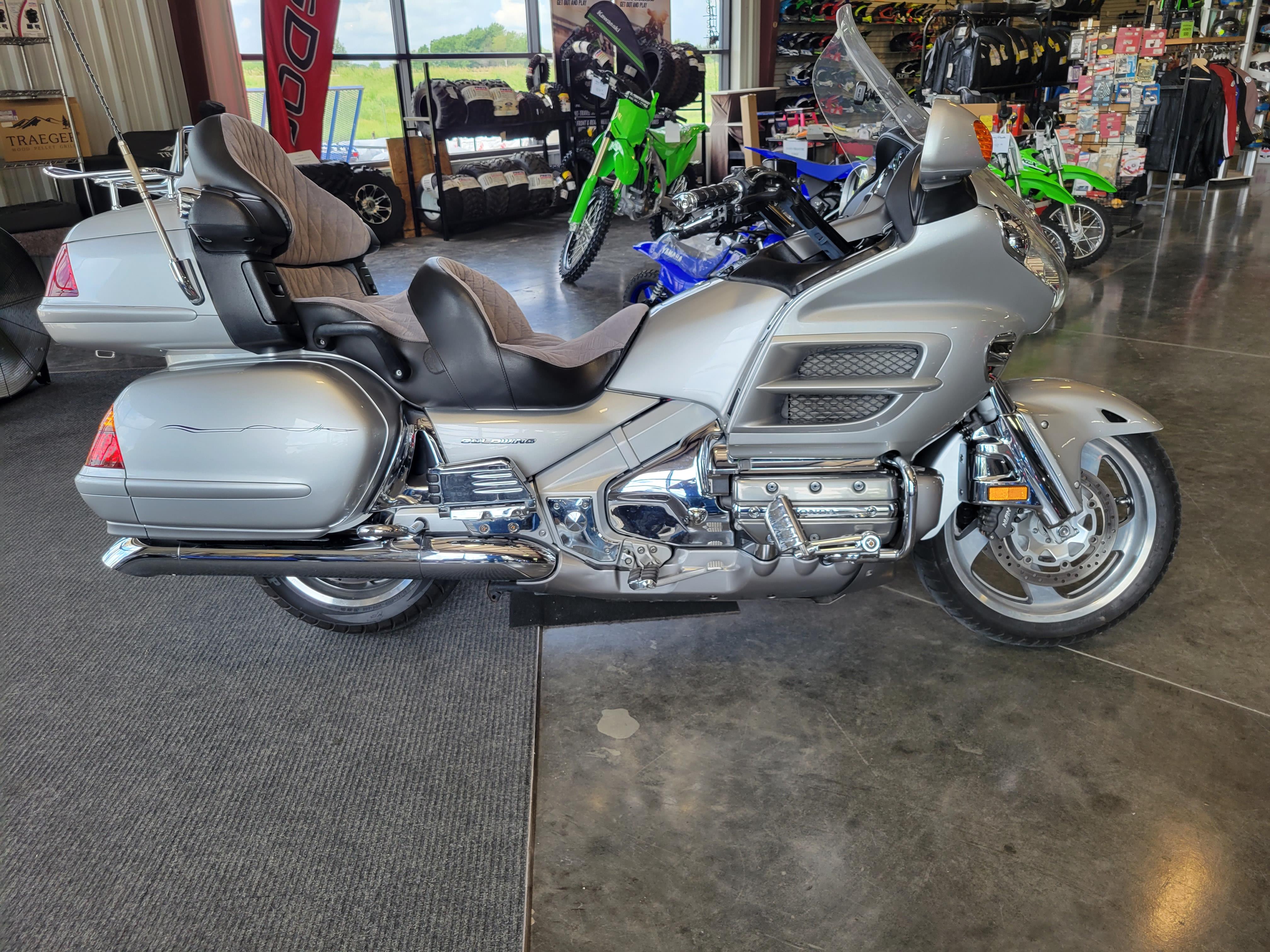 2005 GL1800   Goldwing GL1800   Goldwing  - Click for larger photo