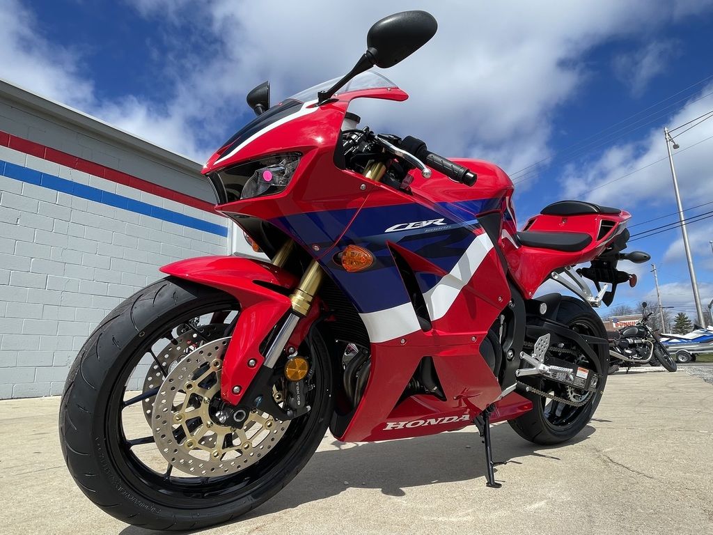 2024 CBR600RR  15321551 - Click for larger photo