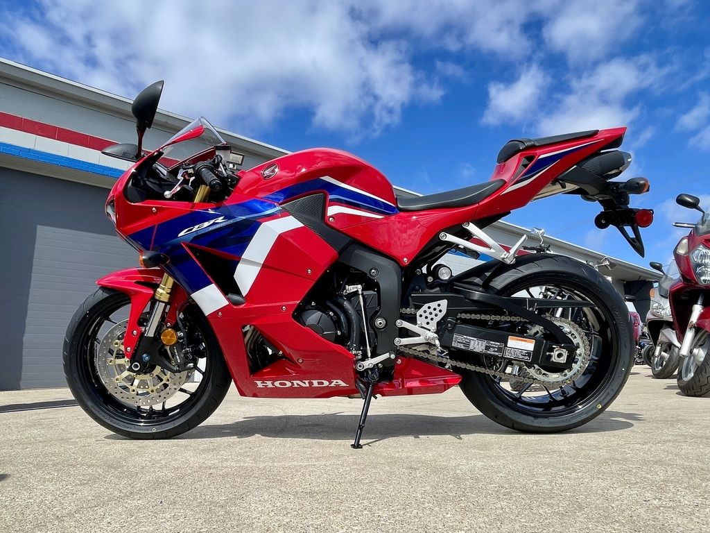 2024 CBR600RR  15321551 - Click for larger photo