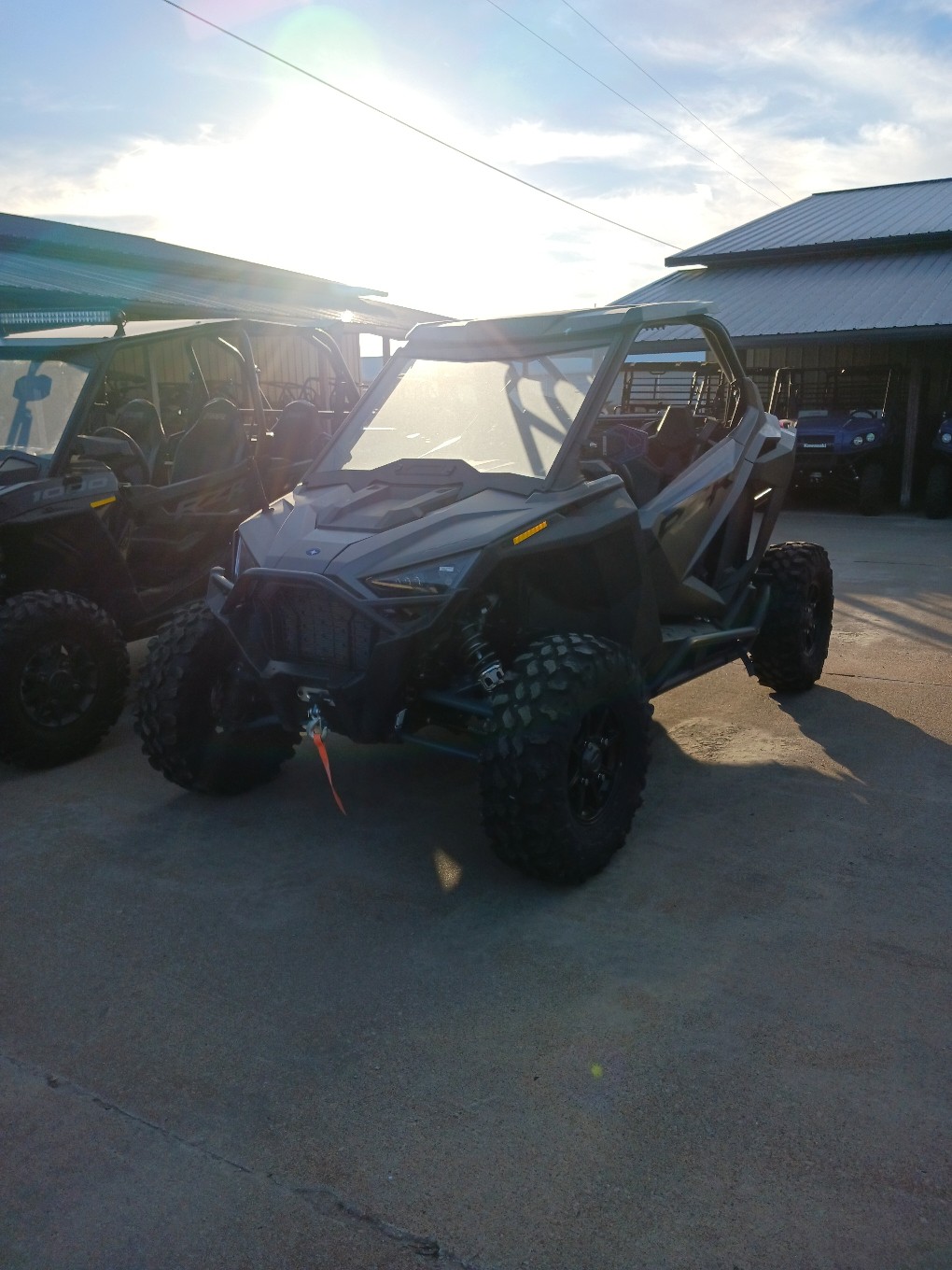 2021 RZR PRO XP ULTIMATE RZR PRO XP ULTIMATE 618312 - Click for larger photo