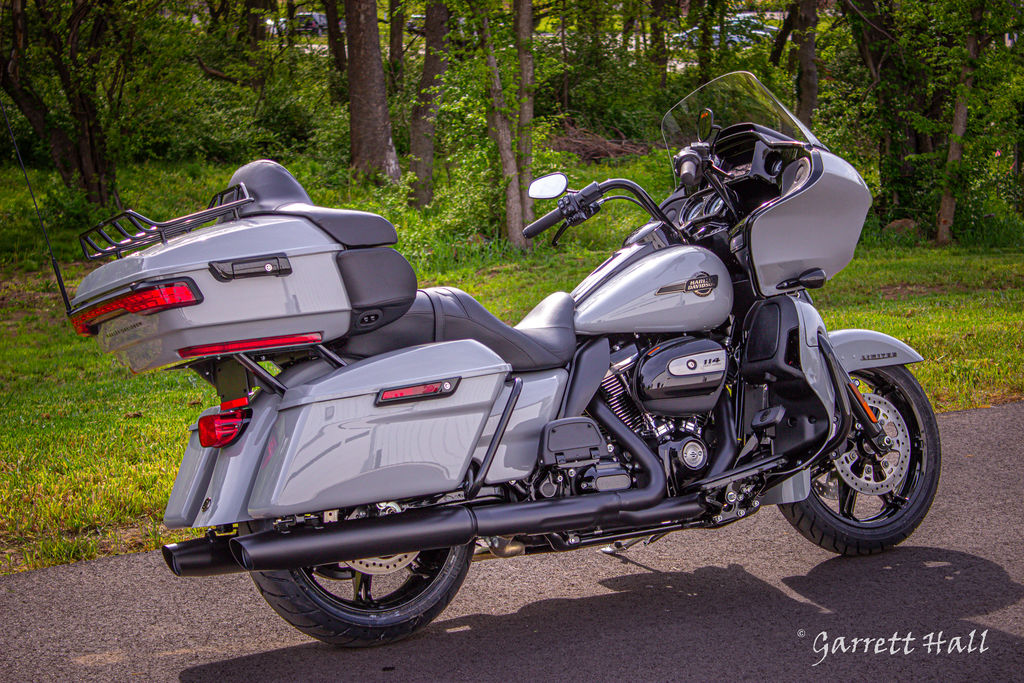 2024 FLTRK - Road Glide Limited  1HD1KZF17R - Click for larger photo