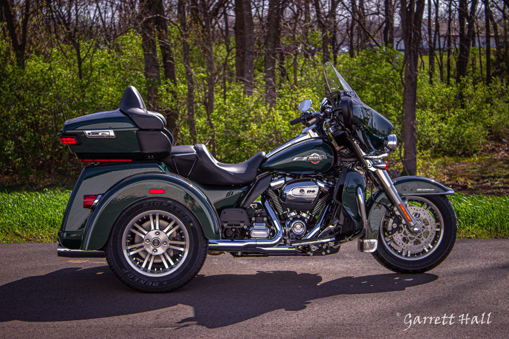 2024 FLHTCUTG - Tri Glide Ultra  1HD1MAF14R - Click for larger photo