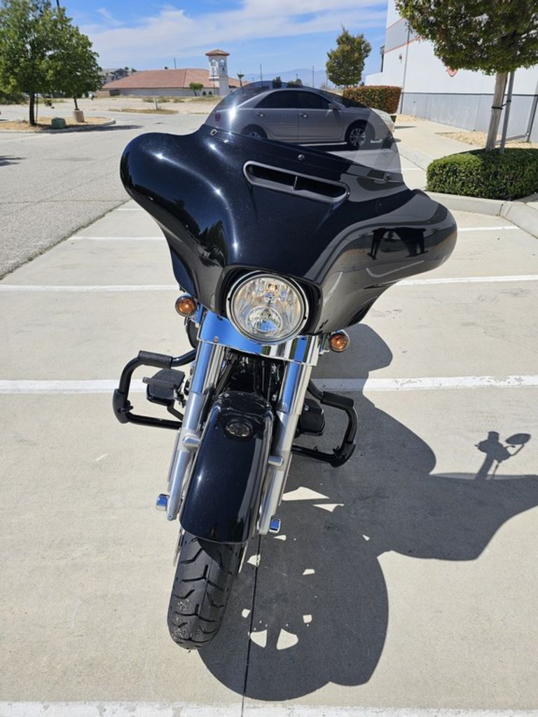 2019 FLHT - Electra Glide Standard  T649467 - Click for larger photo