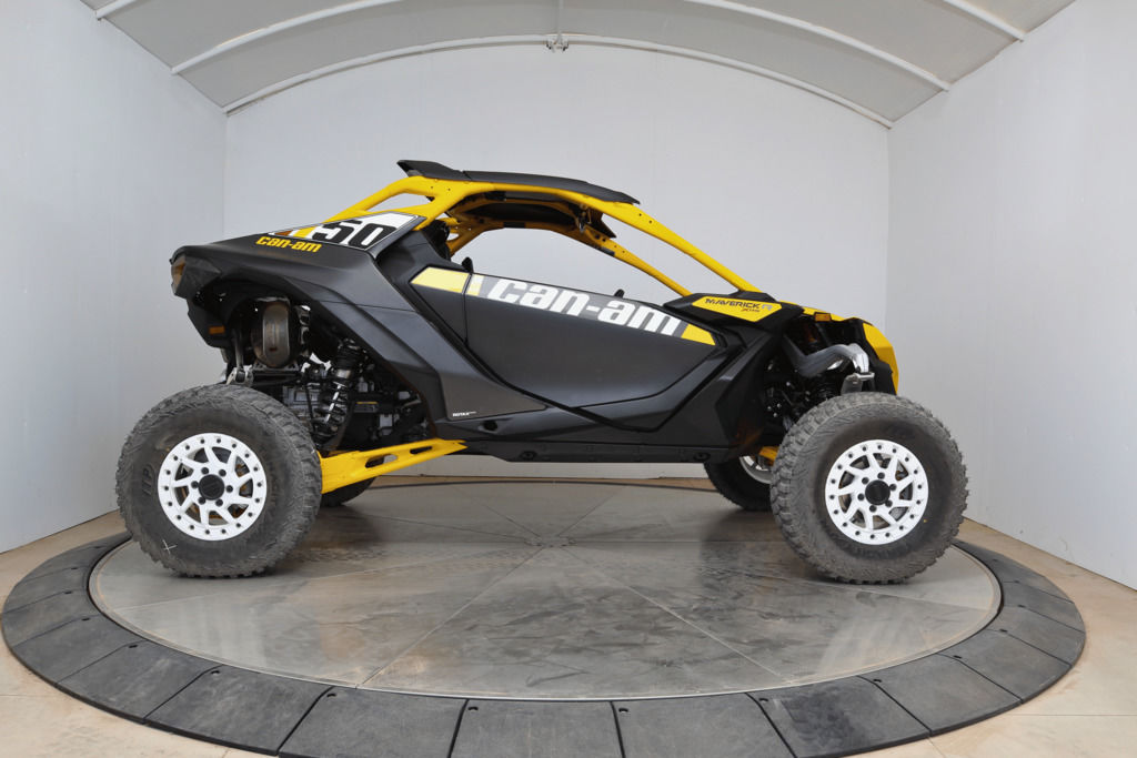 2024 Maverick R X RS with Smart-Shox Carbon B  14503654 - Click for larger photo