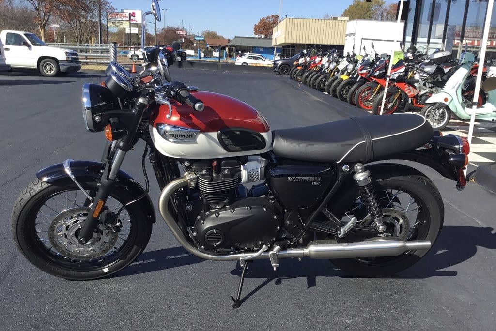 2022 Bonneville T100 Carnival Red/Fusion Whit  PY4839 - Click for larger photo