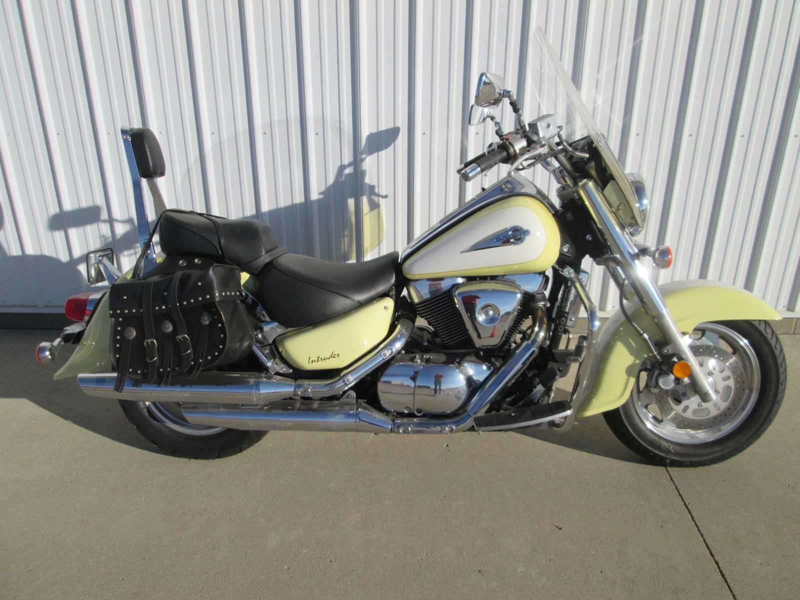 1998 Intruder 1500 LC Intruder 1500 LC  - Click for larger photo