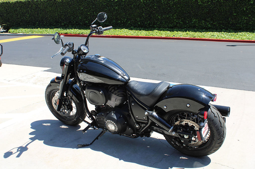 2022 Chief Bobber ABS Black Metallic  I22-006627 - Click for larger photo