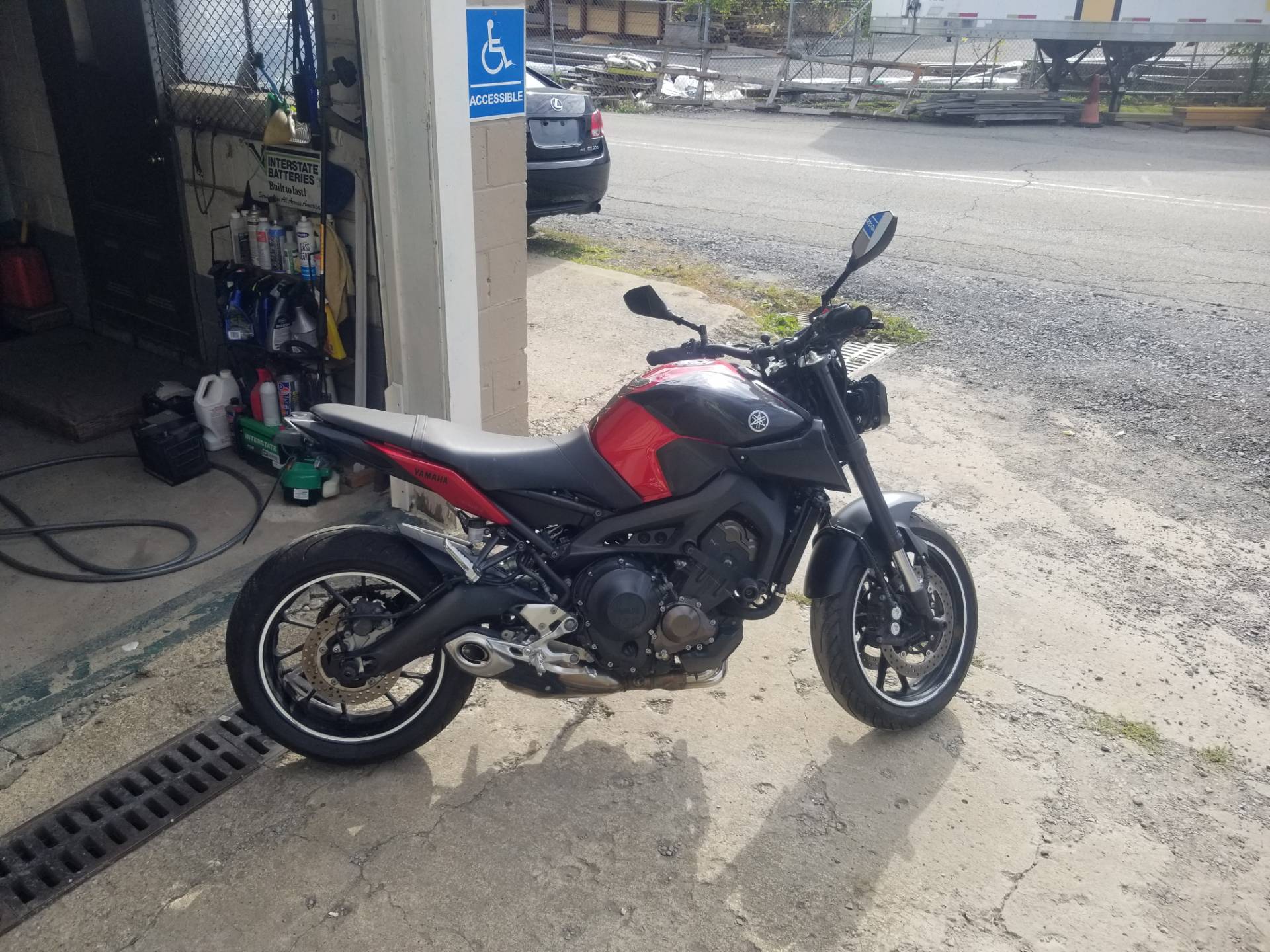 2017 FZ09 MT09 FZ09 MT09 N/A - Click for larger photo