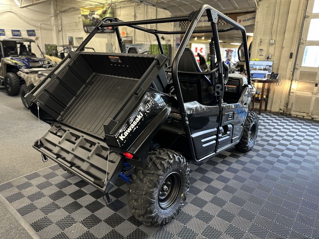 2024 Teryx  14180106 - Click for larger photo
