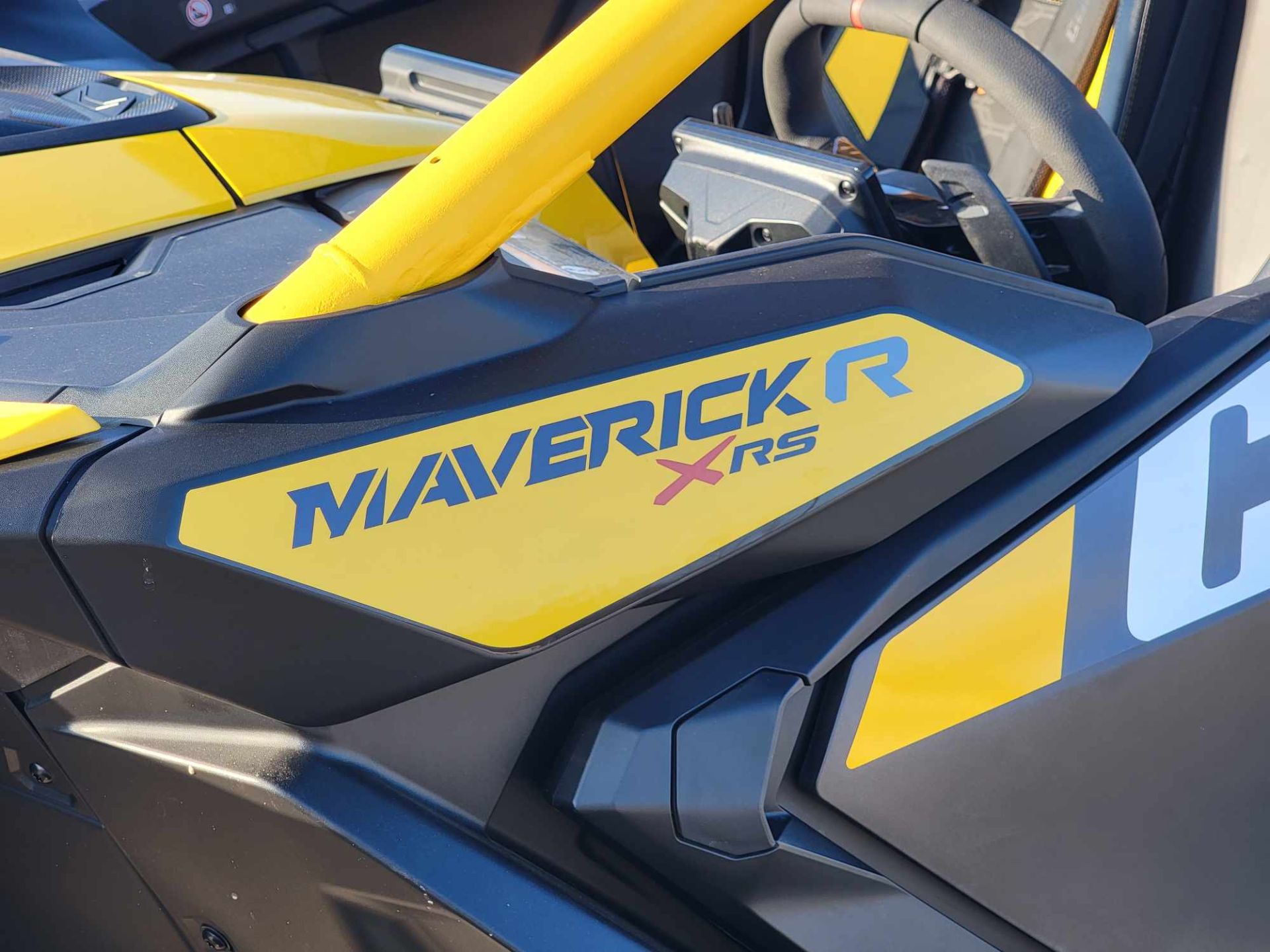 2024 Maverick R X RS with Smart-Shox 999T DCT Maverick R X RS with Smart-Shox 999T DCT N/A - Click for larger photo