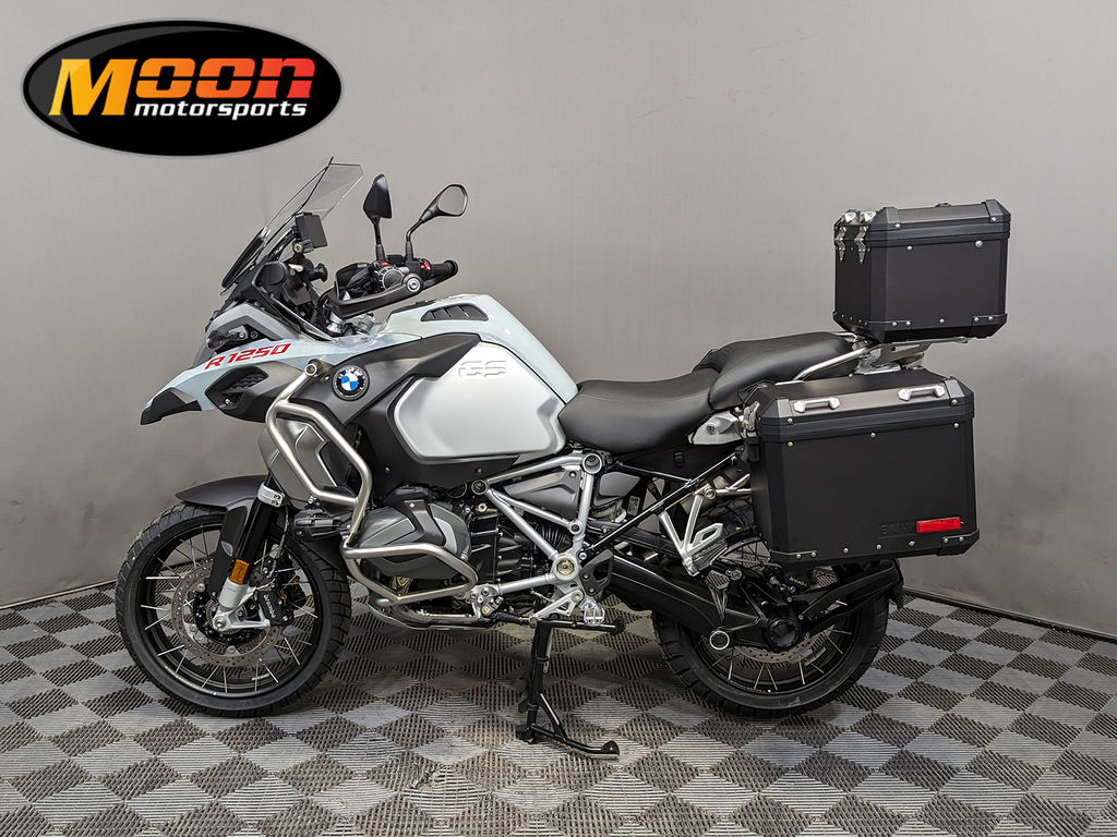 2024 R 1250 GS Adventure Ice Gray  6J55960 - Click for larger photo