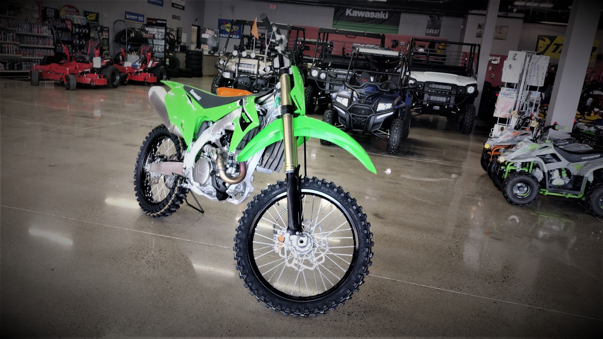 2024 KX 450 KX 450 KAW000982 - Click for larger photo