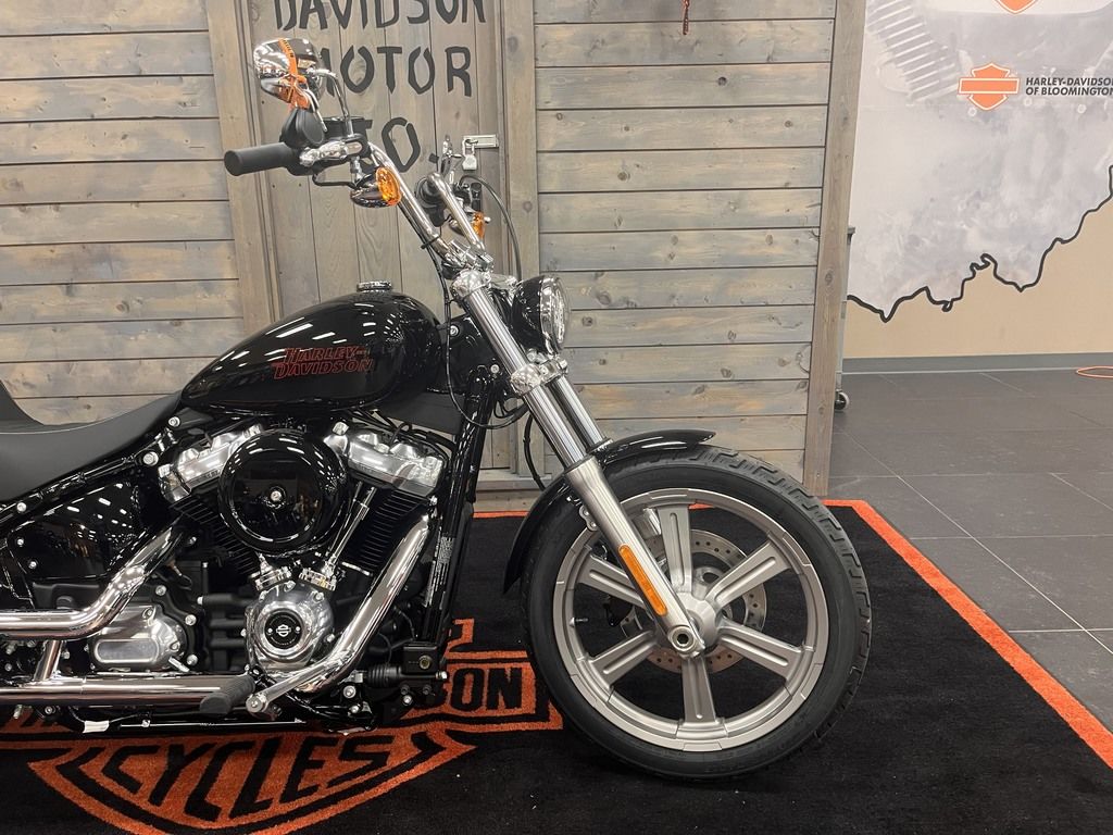 2024 FXST - Softail Standard  RB017687 - Click for larger photo
