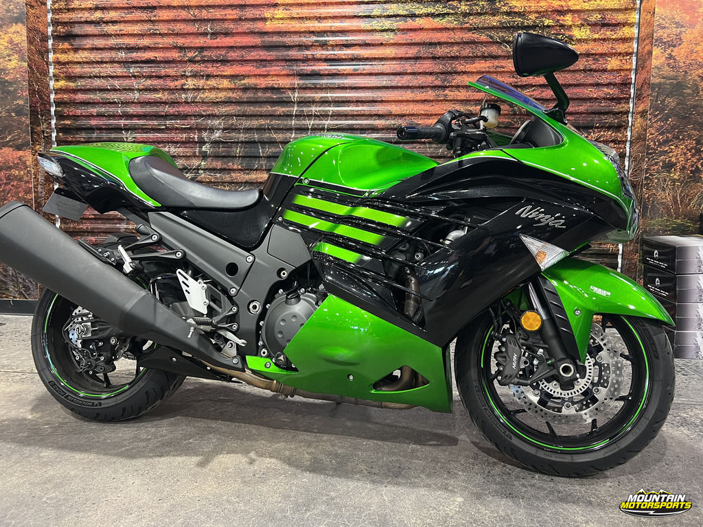 2016 Ninja ZX-14R ABS  UM000745 - Click for larger photo