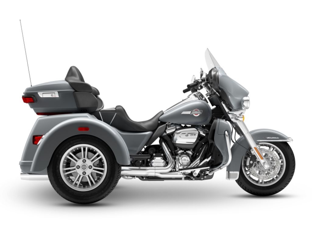 2023 FLHTCUTG - Tri Glide Ultra  UHD862064 - Click for larger photo