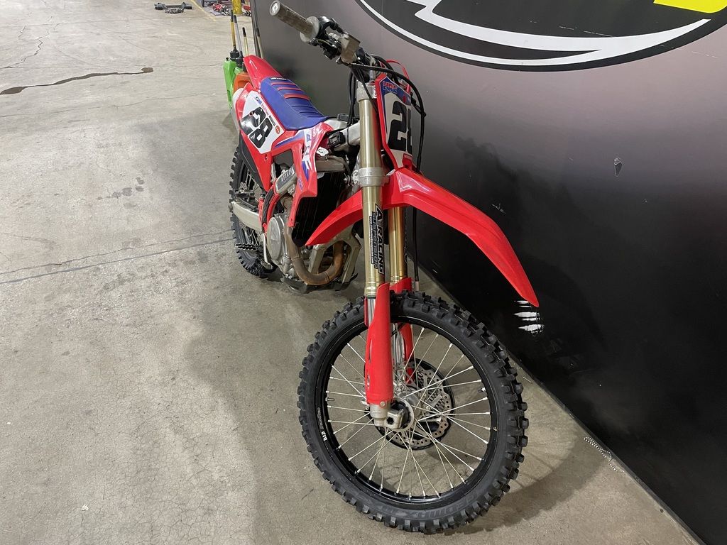 2022 CRF450R  UD501949 - Click for larger photo