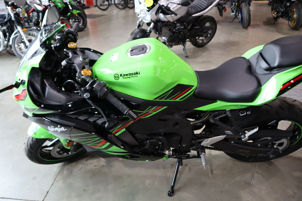 2023 Ninja 400RR  A01530 - Click for larger photo