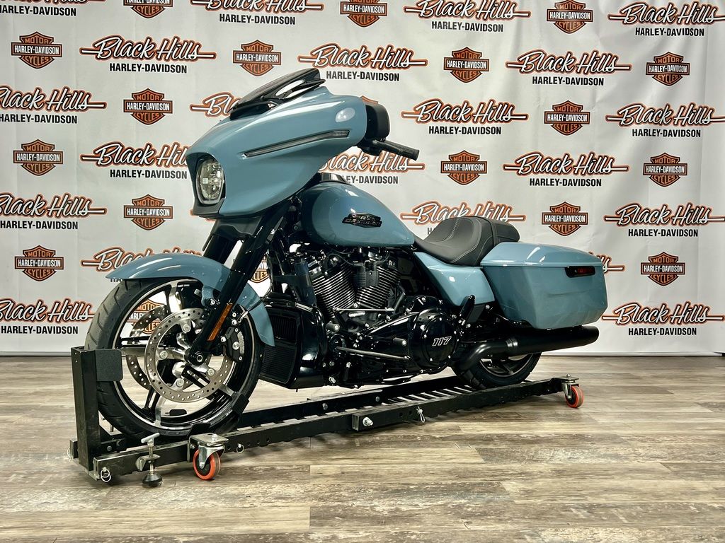 2024 FLHX - Street Glide  HR9049 - Click for larger photo