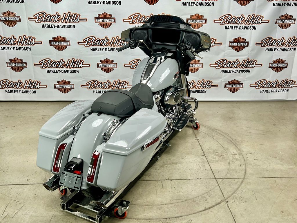 2024 FLHX - Street Glide  HR9011 - Click for larger photo