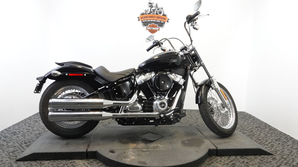 2020 FXST - Softail Standard  060486 - Click for larger photo