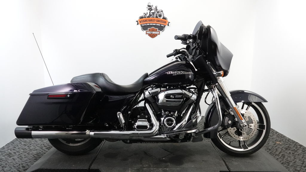 2019 FLHX - Street Glide  650524 - Click for larger photo