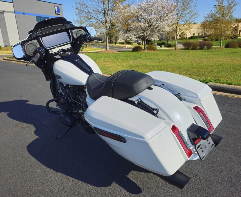 2024 FLHX - Street Glide  0194310 - Click for larger photo