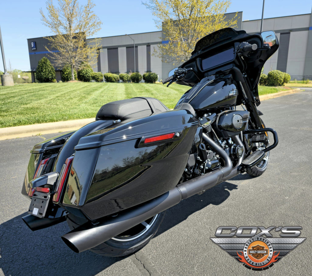 2024 FLHX - Street Glide  022678 - Click for larger photo