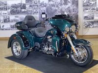 Harley-Davidson FLHTCUTG - Tri Glide Ultra 2024 8153373511