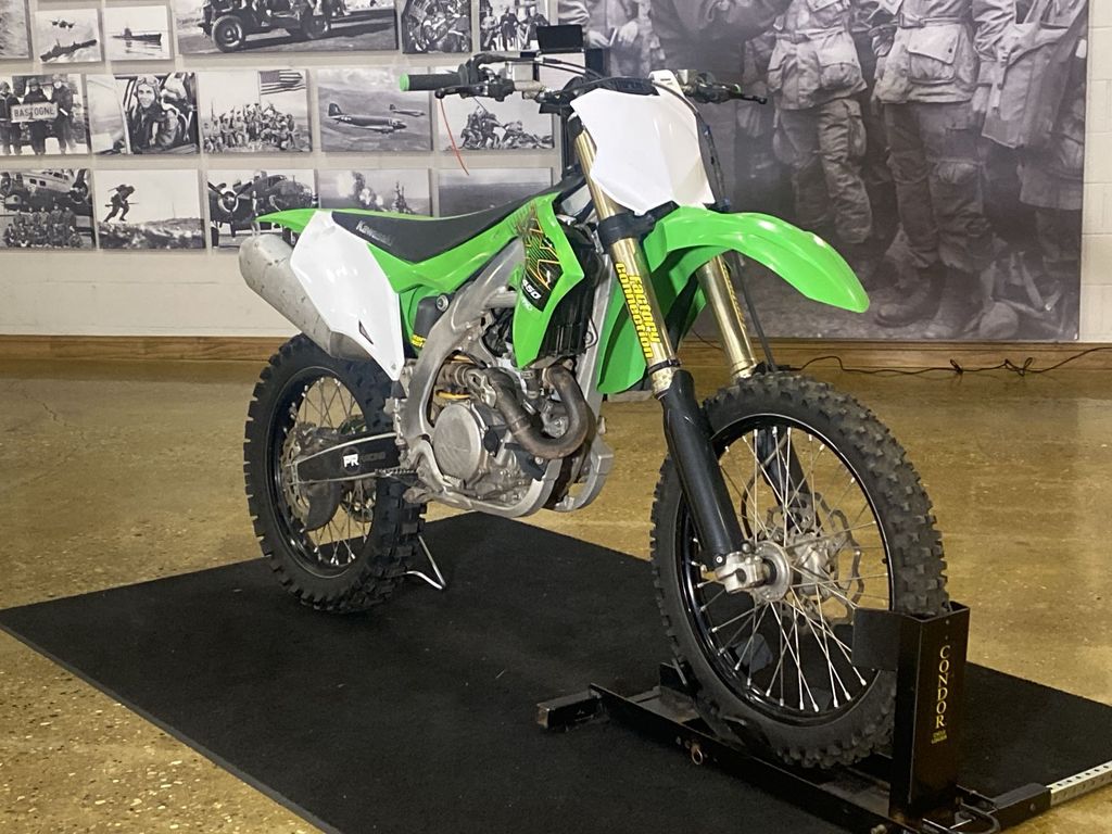 2019 KX450  U000501WSE - Click for larger photo