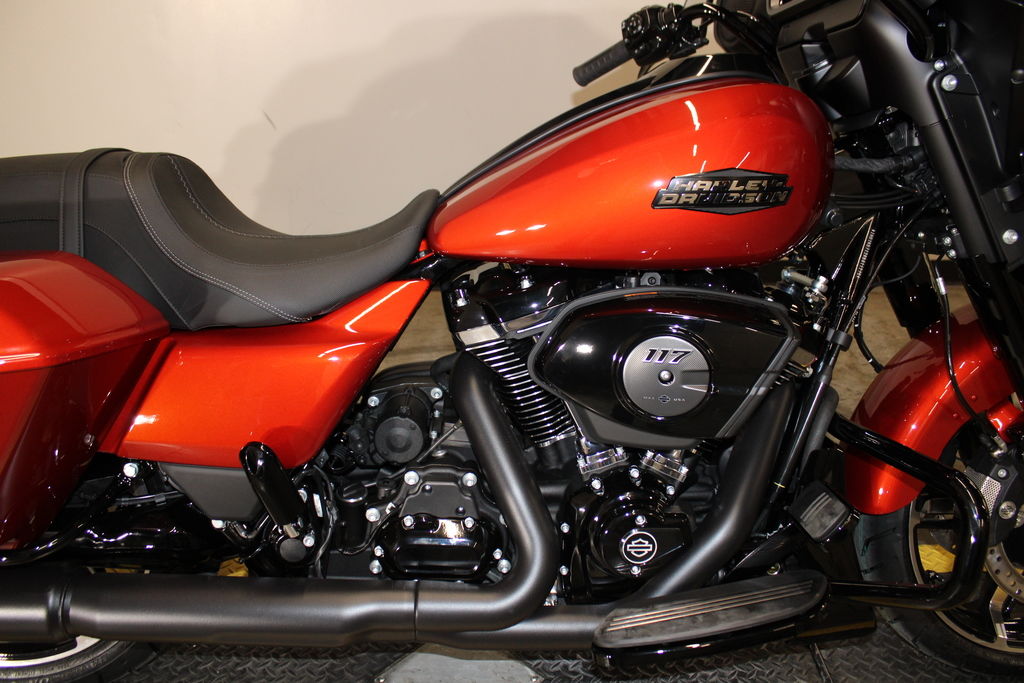 2024 FLHX - Street Glide  RB628805 - Click for larger photo