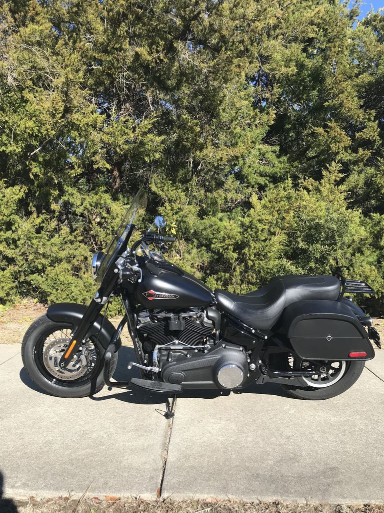2020 FLSL - Softail Softail Slim  069659 - Click for larger photo
