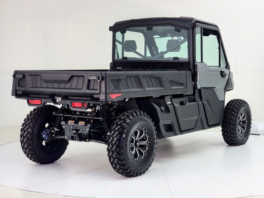2024 Defender PRO Limited HD10  CA000213A - Click for larger photo