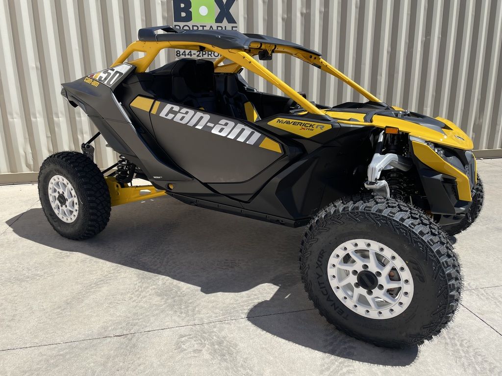 2024 Maverick R X RS with Smart-Shox Carbon B  CA000127 - Click for larger photo