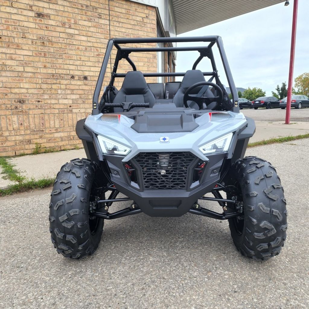 2024 RZR 200 EFI  14230786 - Click for larger photo