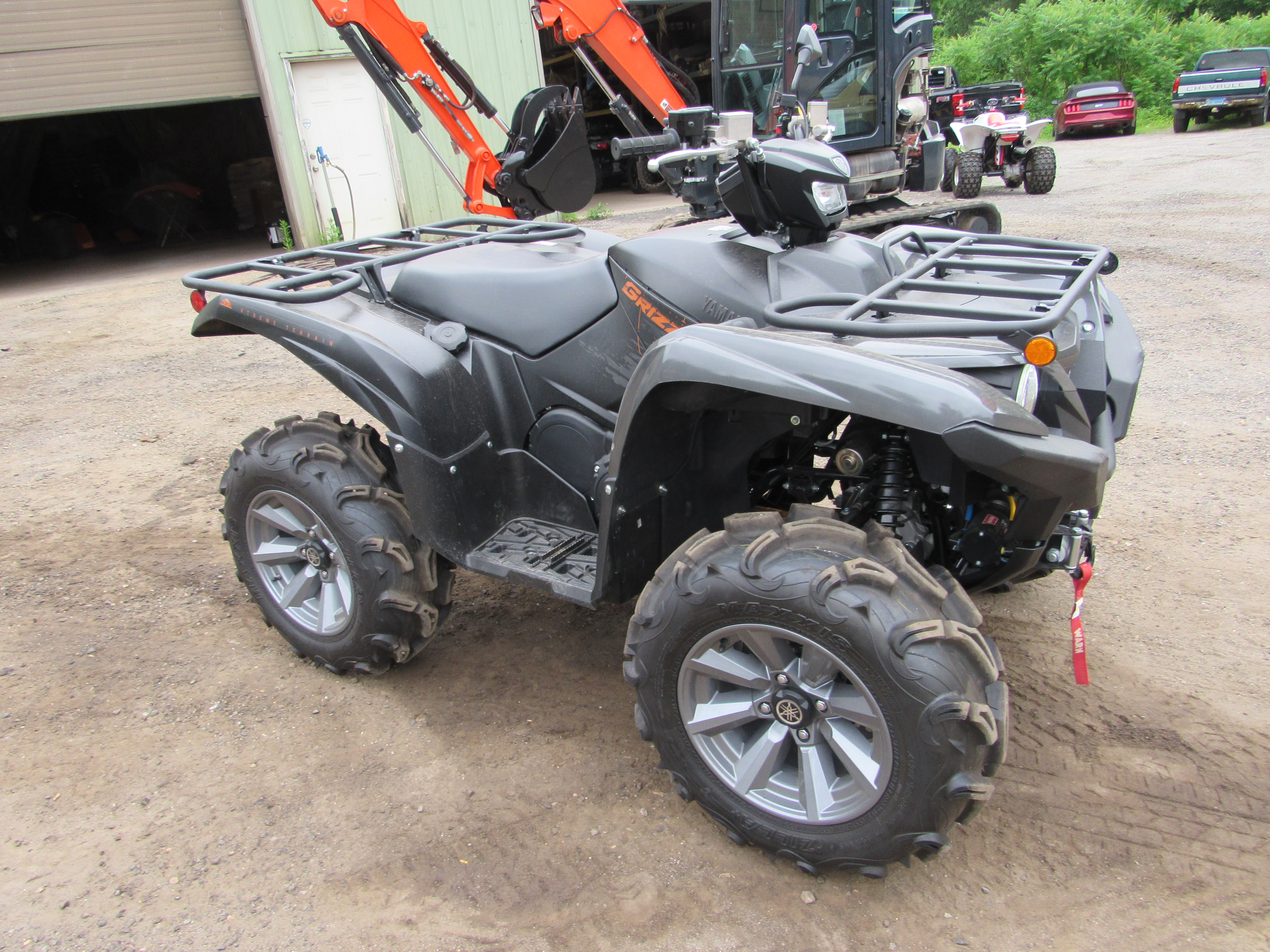 2022 GRIZZLY 700 EPS XT-R GRIZZLY 700 EPS XT-R 0444 - Click for larger photo