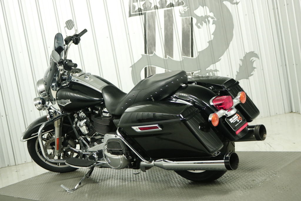 2019 FLHR - Road King  T610416M1 - Click for larger photo