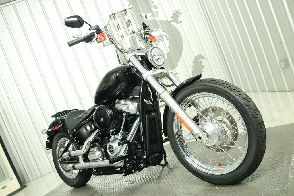 2020 FXST - Softail Standard  T069489M - Click for larger photo
