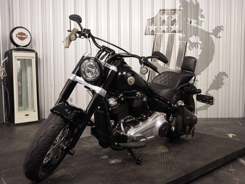 2021 FLSL - Softail Slim  T064203MA - Click for larger photo