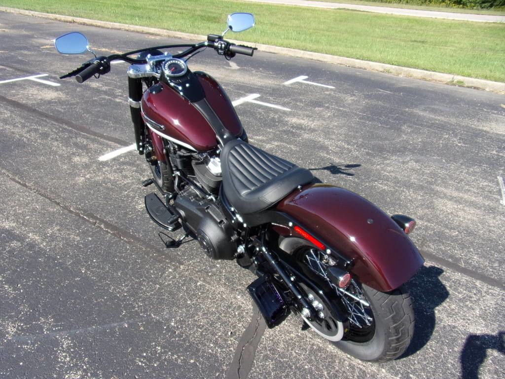 2021 FLSL - Softail Slim  USED-B6949 - Click for larger photo