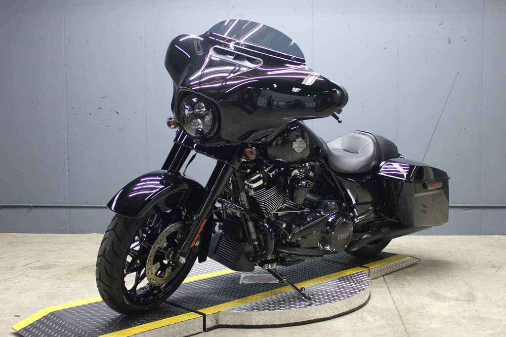 2023 FLHXS - Street Glide Special  645279ND - Click for larger photo