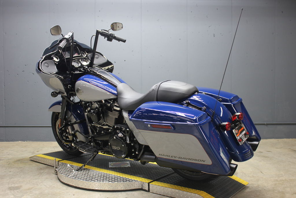 2023 FLTRXS - Road Glide Special  642270N - Click for larger photo